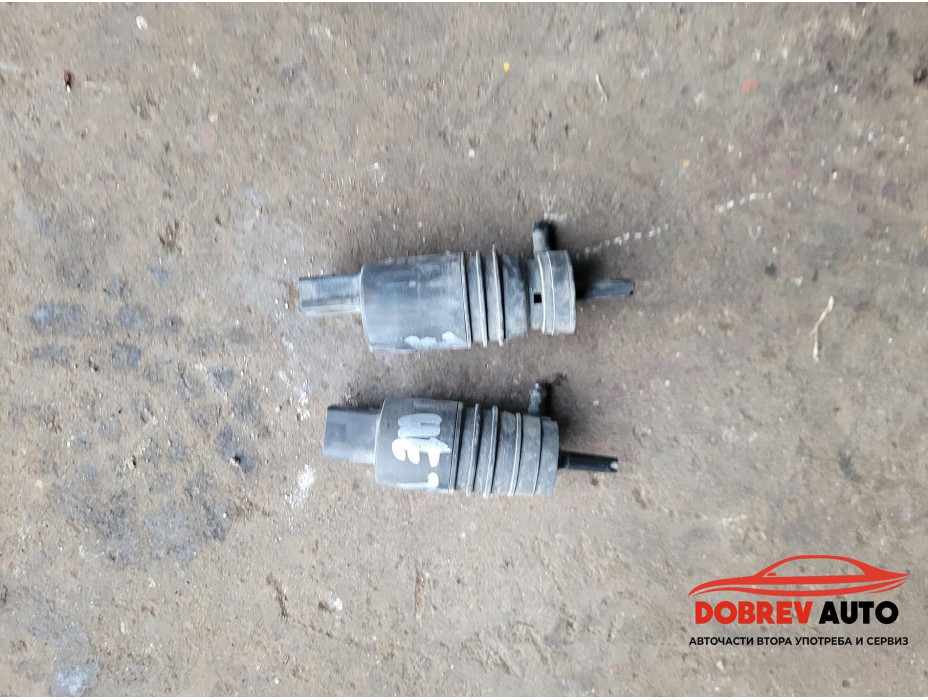 Помпи чистачки за VW Phaeton