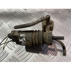 Помпичка за течност за чистачки за Фолксваген Пасат Б5.5 комби / VW Passat B5.5 2.5 TDI Помпичка за течност за чистачки за Фолксваген Пасат Б5.5 комби / VW Passat B5.5 2.5 TDI