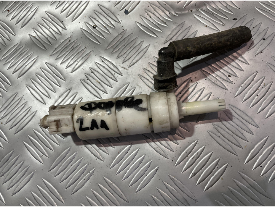 Помпичка за фарове за Мерцедес Е 320 комби / Mercedes E 320 W211 Помпичка за фарове за Мерцедес Е 320 комби / Mercedes E 320 W211