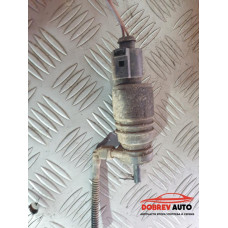 Помпичка течност за чистачки за Audi A8 D3 4.2 FSI Long