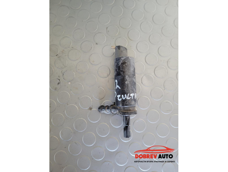 Помпичка течност за чистачки за BMW E92