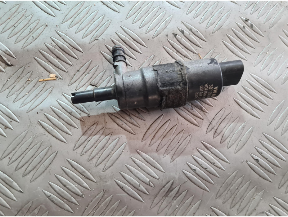 Помпичка течност за чистачки - чистачки за Audi A6 C6 3.2 FSI Quattro