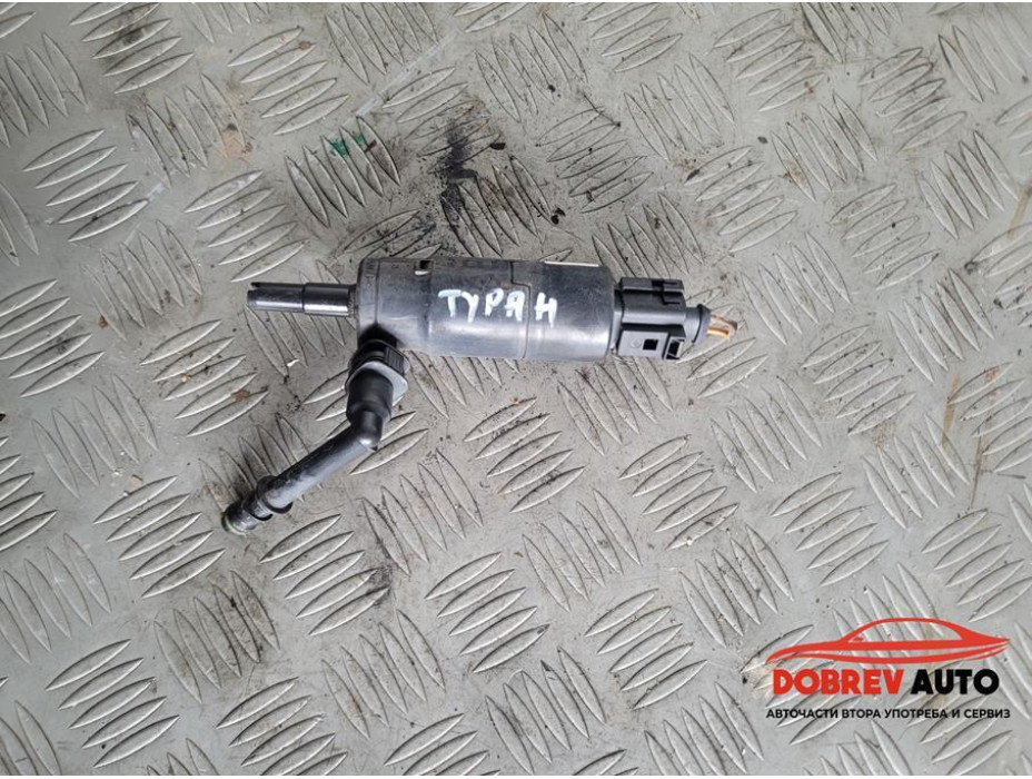 Помпичка чистачки за VW Touran 1T