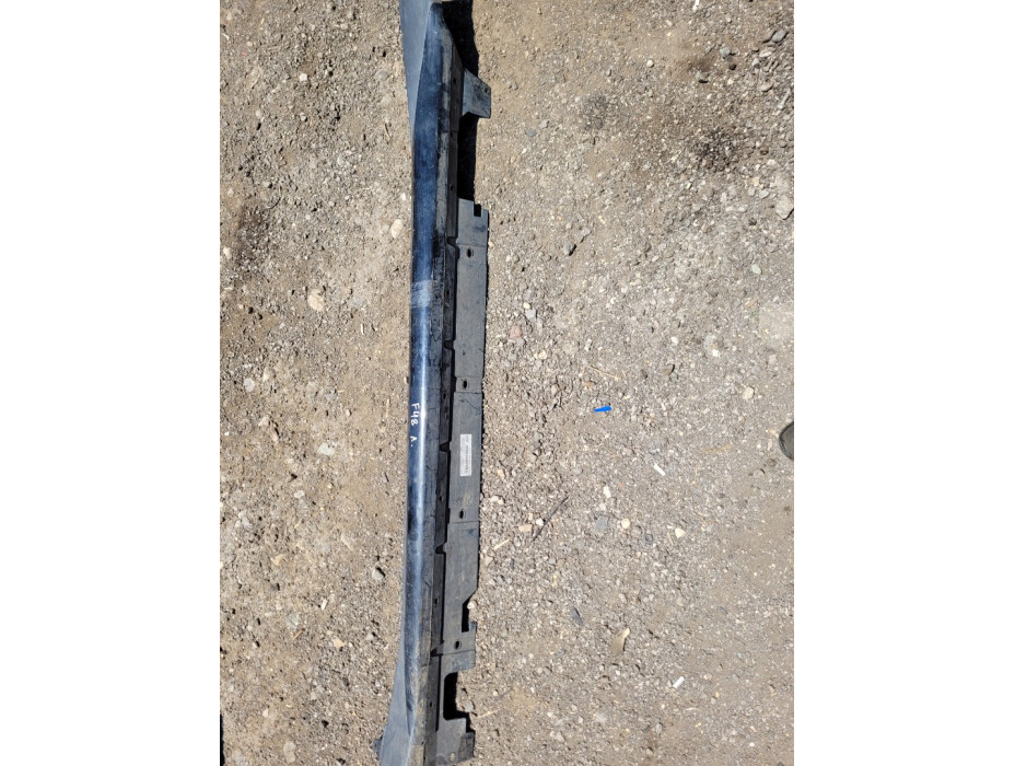 Праг (ляв) за BMW X1 F48
