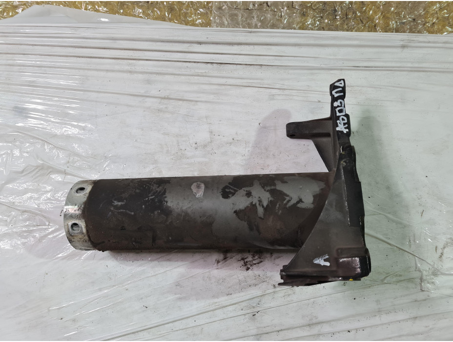 Преден десен буфер (рог) за Ауди А8 Д3 / Audi A8 D3 4.2 i 335к.с. Преден десен буфер (рог) за Ауди А8 Д3 / Audi A8 D3 4.2 i 335к.с.