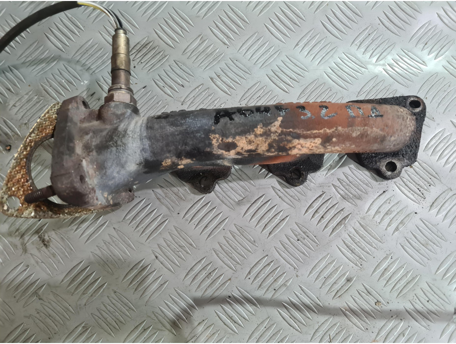 Преден десен изпускателен колектор за Audi A6 C6 3.2 FSI Quattro