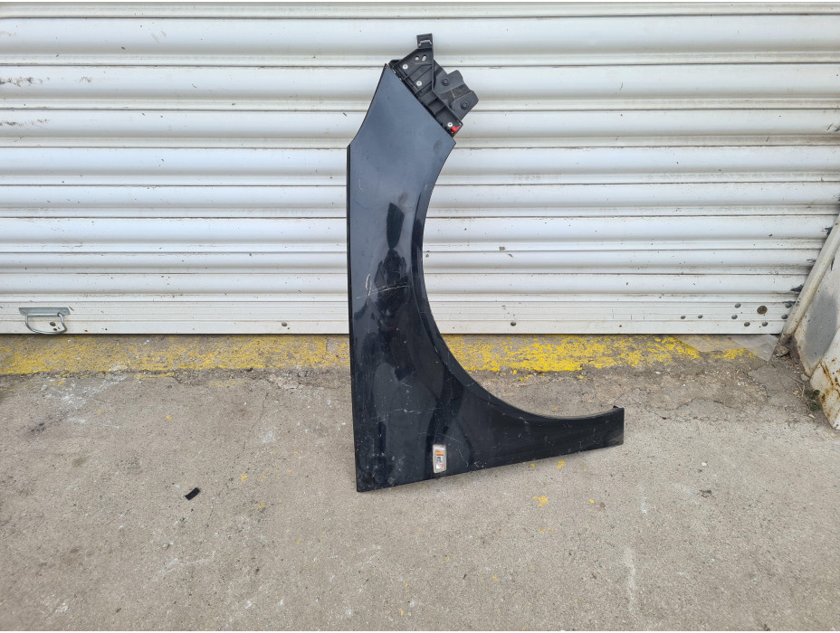 Преден десен калник за Opel Insignia A