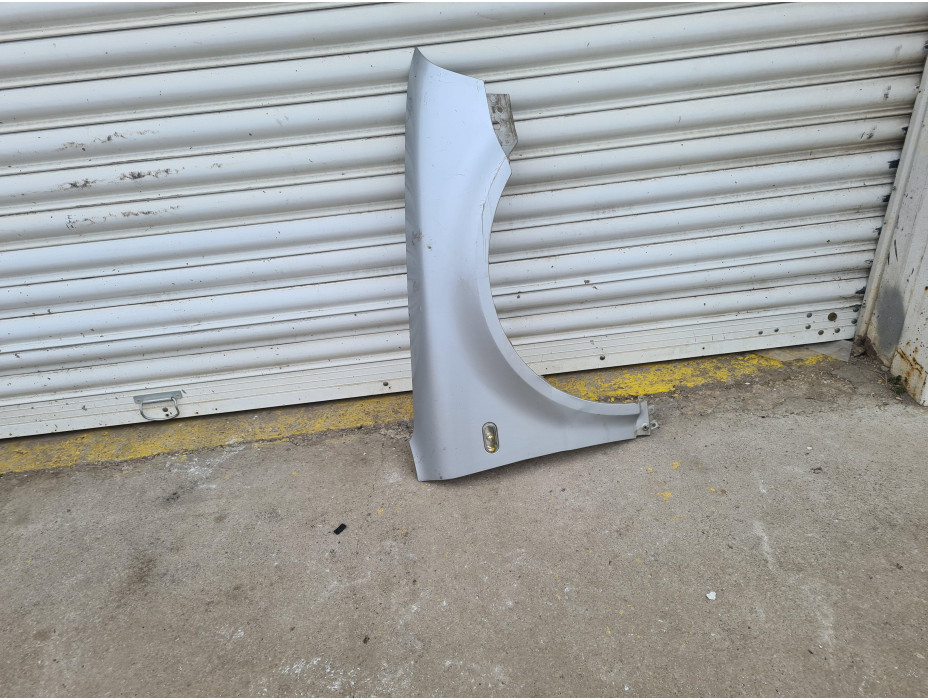 Преден десен калник за VW Passat B 5.5