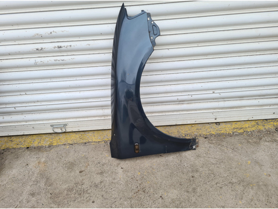 Преден десен калник за VW Passat B5 2.5 TDI