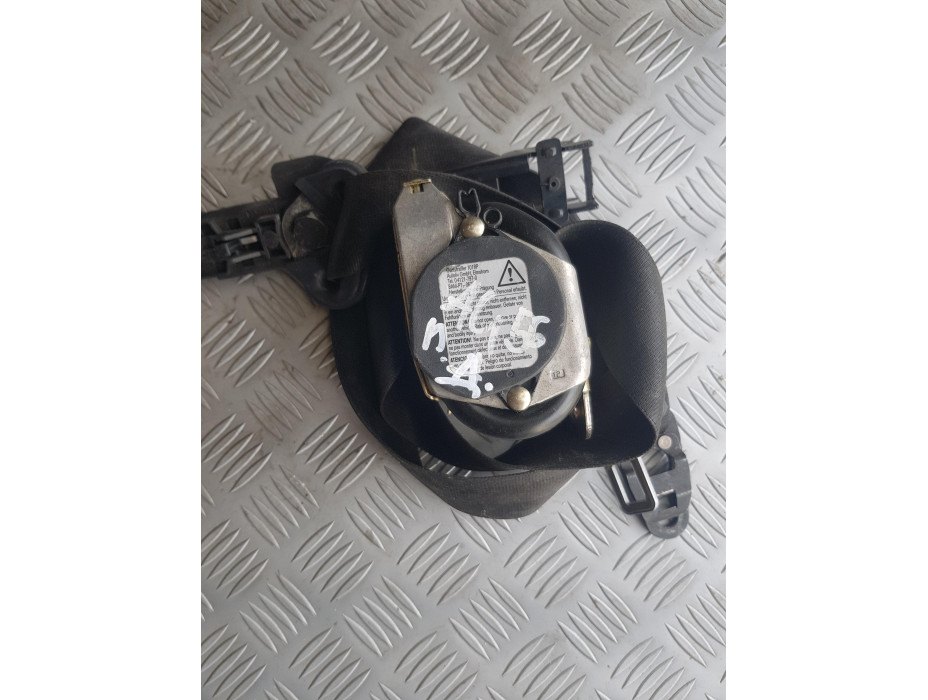 Преден десен колан за Audi A4 B6