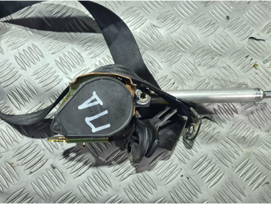 Преден десен колан за Audi A6 C5 2.4 i Automat Sedan