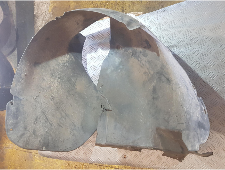 Преден десен подкалник за Фолксваген Туаран / Volkswagen Touran 1T