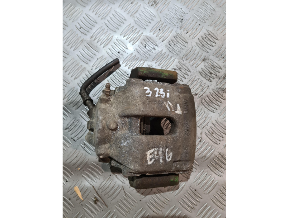 Преден десен спирачен апарат за BMW E46 323i coupe