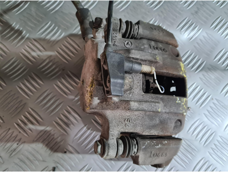 Преден десен спирачен апарат за Mercedes A 170 CDI W 168