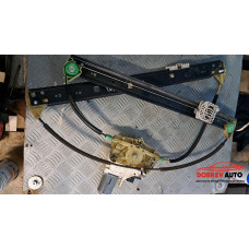 Преден десен стъклоповдигач за Audi Q7 4L