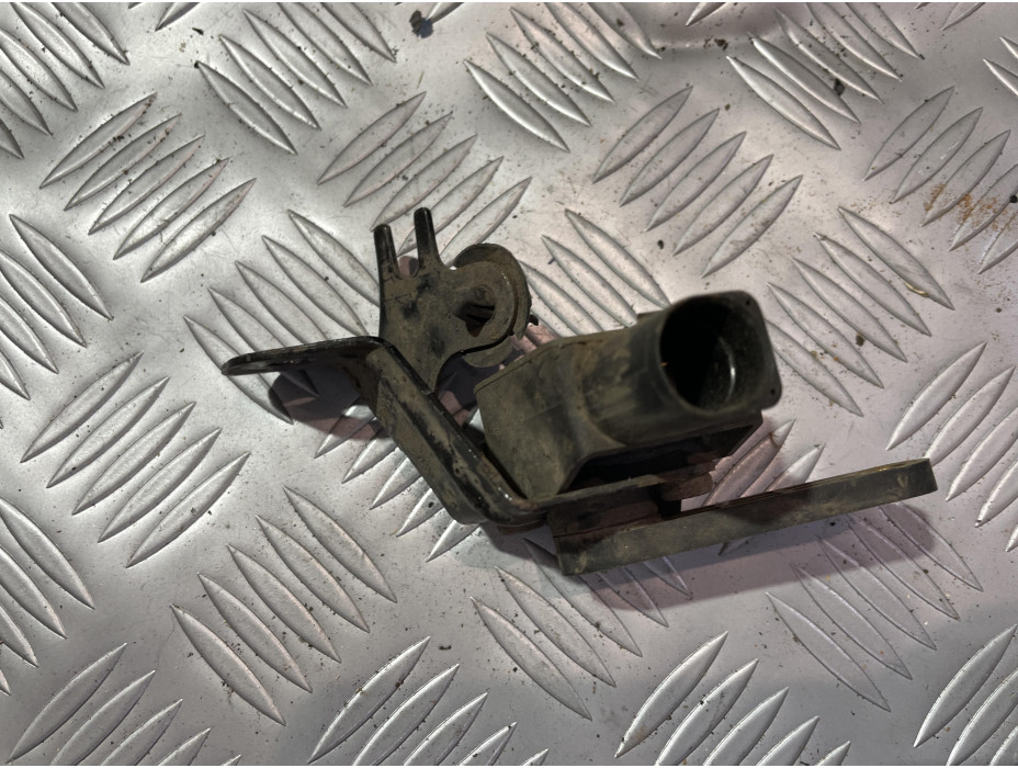 Преден кантар за Audi A5 8T Преден кантар за Audi A5 8T