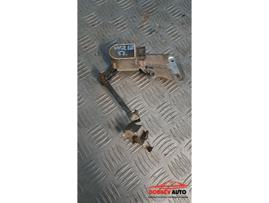 Преден кантар за Mercedes CLS W218