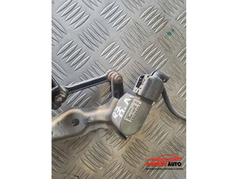 Преден ляв кантар за Audi Q7 4L