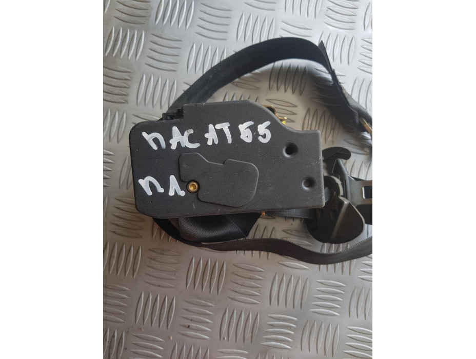 Преден ляв колан за Volkswagen Passat B5