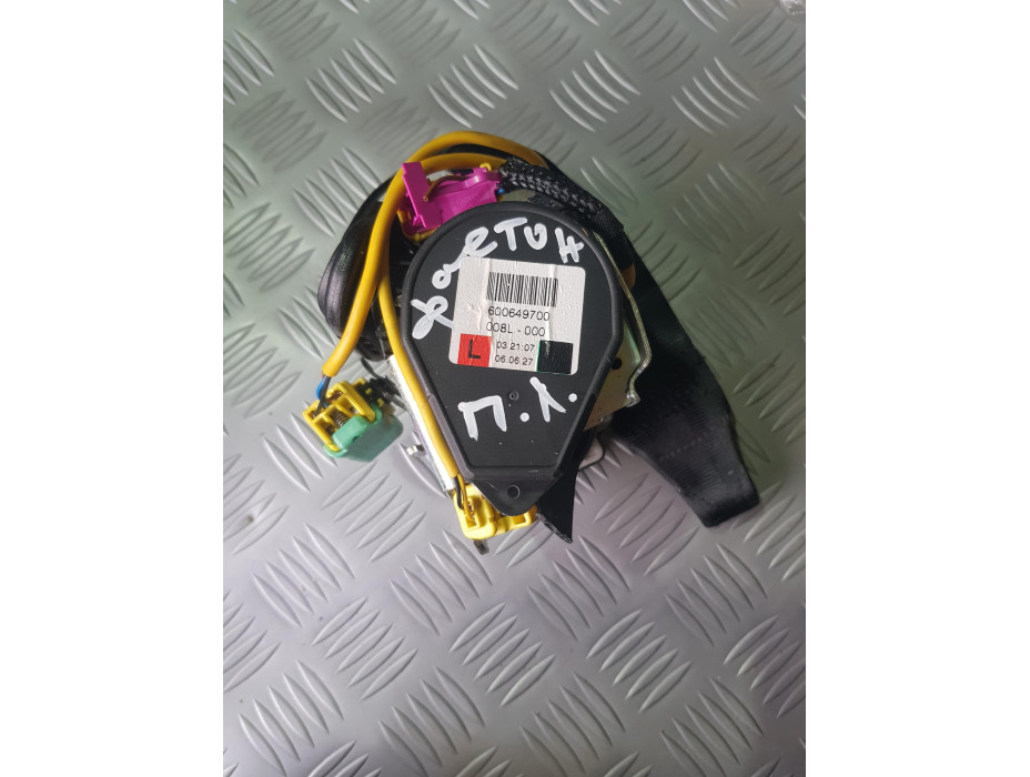 Преден ляв колан за Volkswagen Phaeton