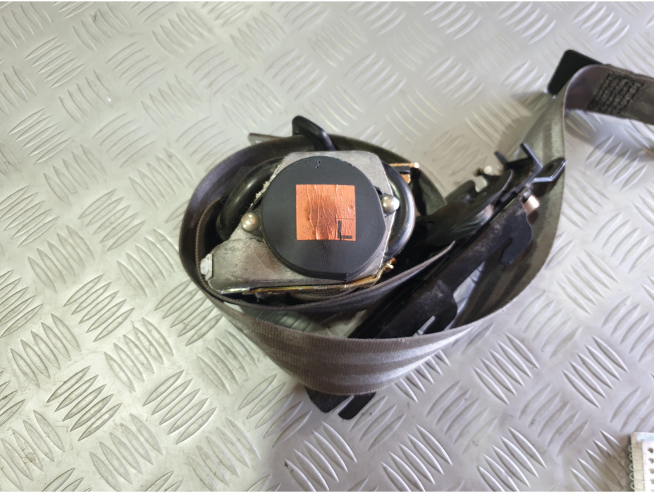 Преден ляв колан за VW Passat B5 1.8 T комби