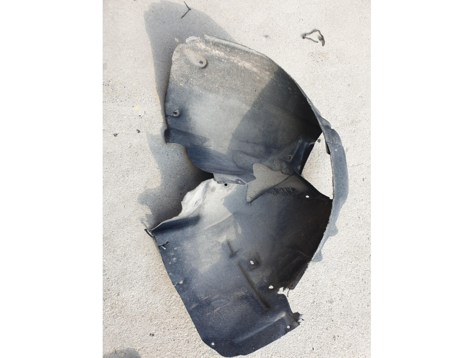 Преден ляв подкалник за  Audi A5 8T