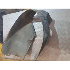 Преден ляв подкалник за Ауди А6 Ц5 / Audi A6 C5