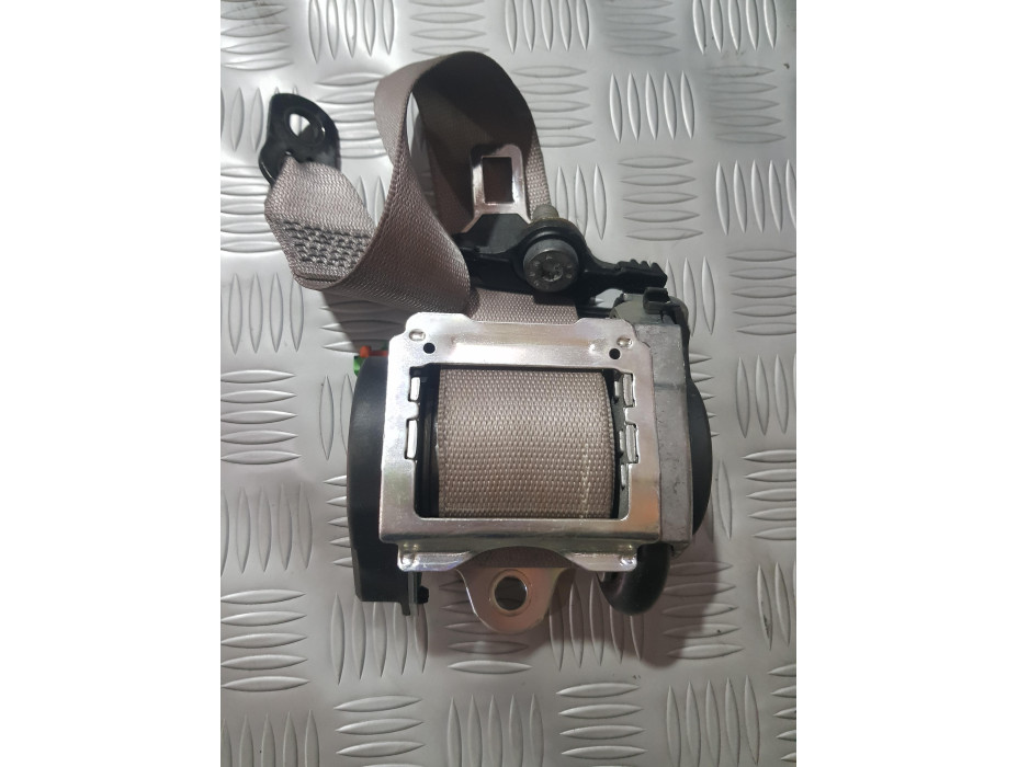 Преден ляв предпазен колан за Мерцедес Е 320 комби / Mercedes E 320 W211