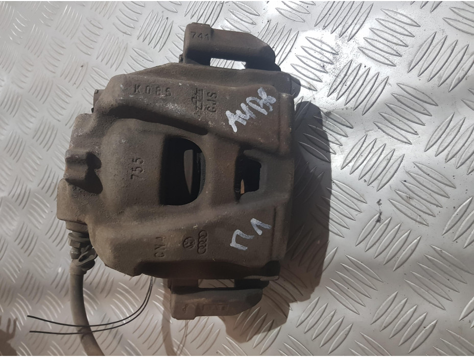 Преден ляв спирачен апарат за Audi A4 B8 2.0TDI