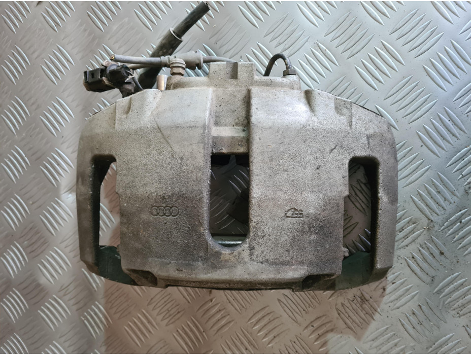 Преден ляв спирачен апарат за Audi A8 D3 3.2FSI