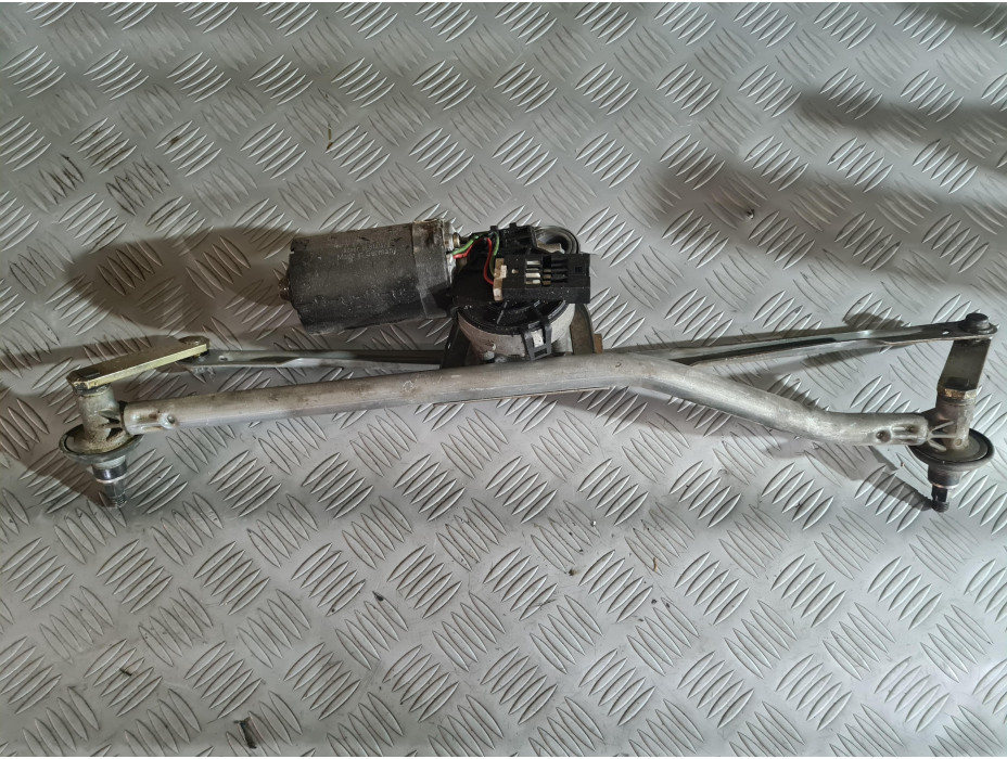 Преден механизъм за чистачки за BMW 3 серия Е46