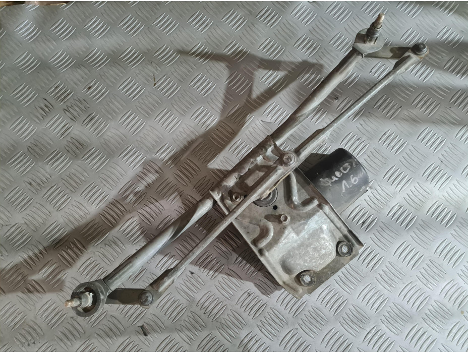 Преден механизъм за чистачки за Ford Fiesta MK4