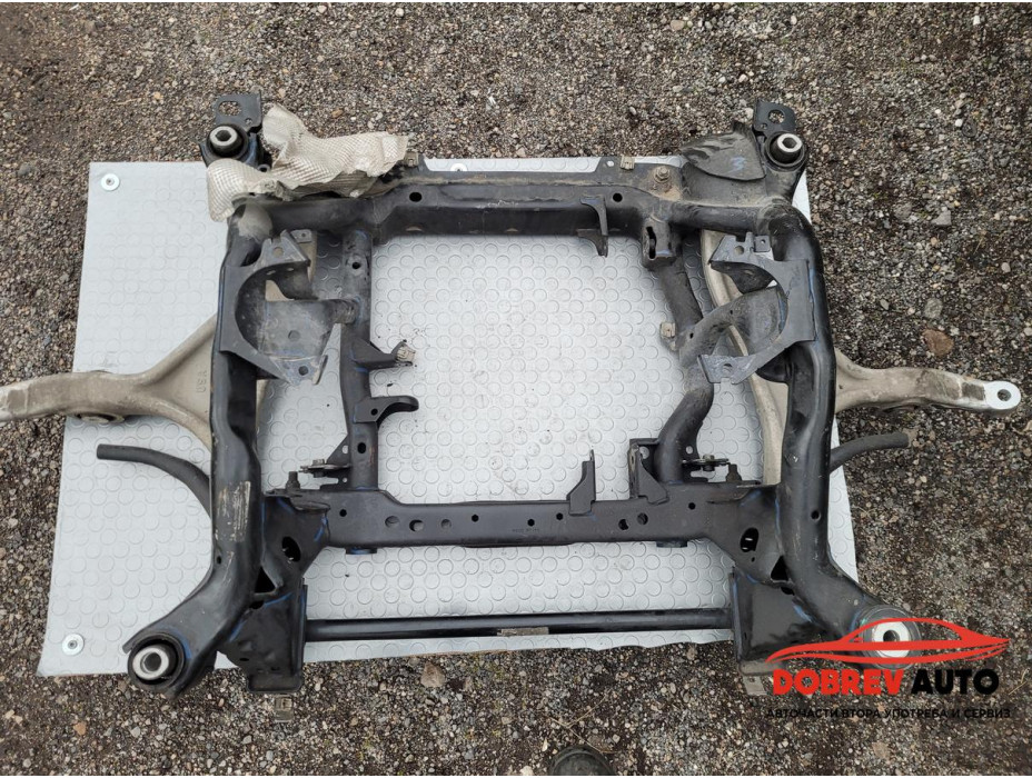 Преден мост (с носачи) за Mercedes GLS W166 350 CDI