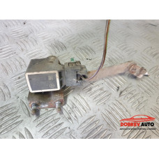 Преден нивомат (кантар) за Mercedes CLS 500 W219