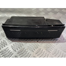 Преден пепелник за Ауди А8 Д3 / Audi A8 D3 4.2 i 335к.с.