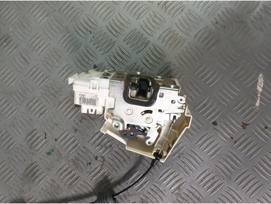 Предна дясна брава - десен волан за Mercedes ML 280 CDI W164