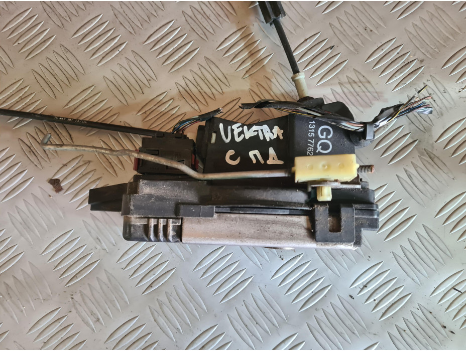 Предна дясна брава за Opel Vectra C Estate