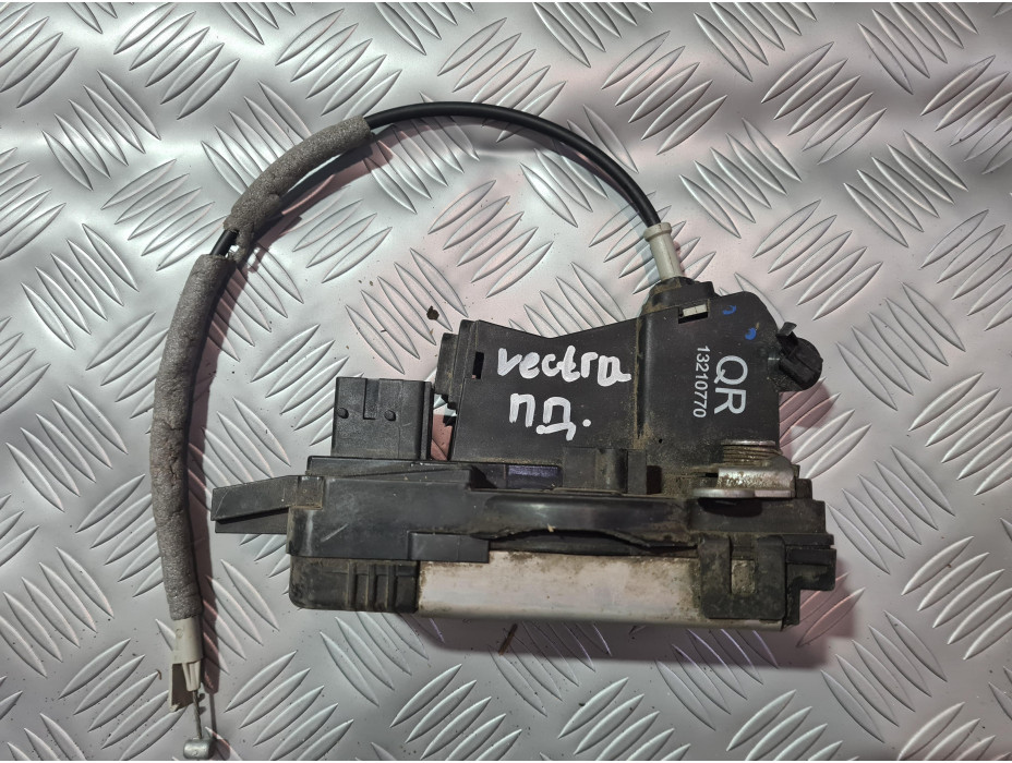 Предна дясна брава за Opel Vectra C Hatchback