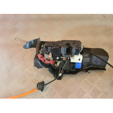 Предна дясна брава с вакуум за Audi A8 D3 4.2i Long