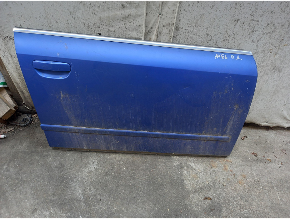 Предна дясна врата за Audi A4 B6 Avant