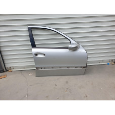 Предна дясна врата за Mercedes E Class W211 2.7CDI