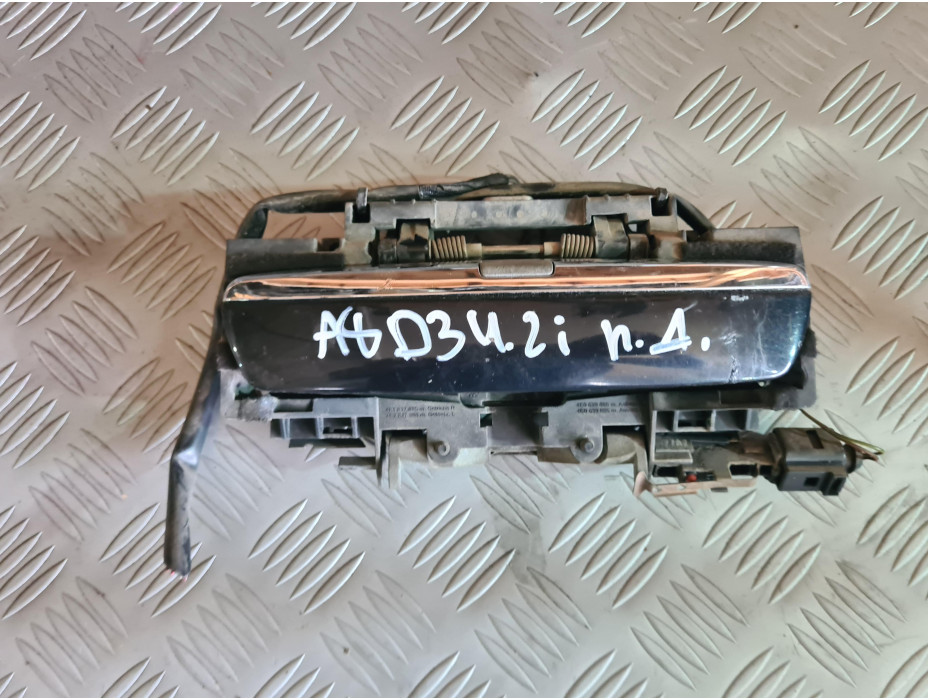 Предна дясна външна дръжка KeyLess GO за Audi A8 D3 4.2i