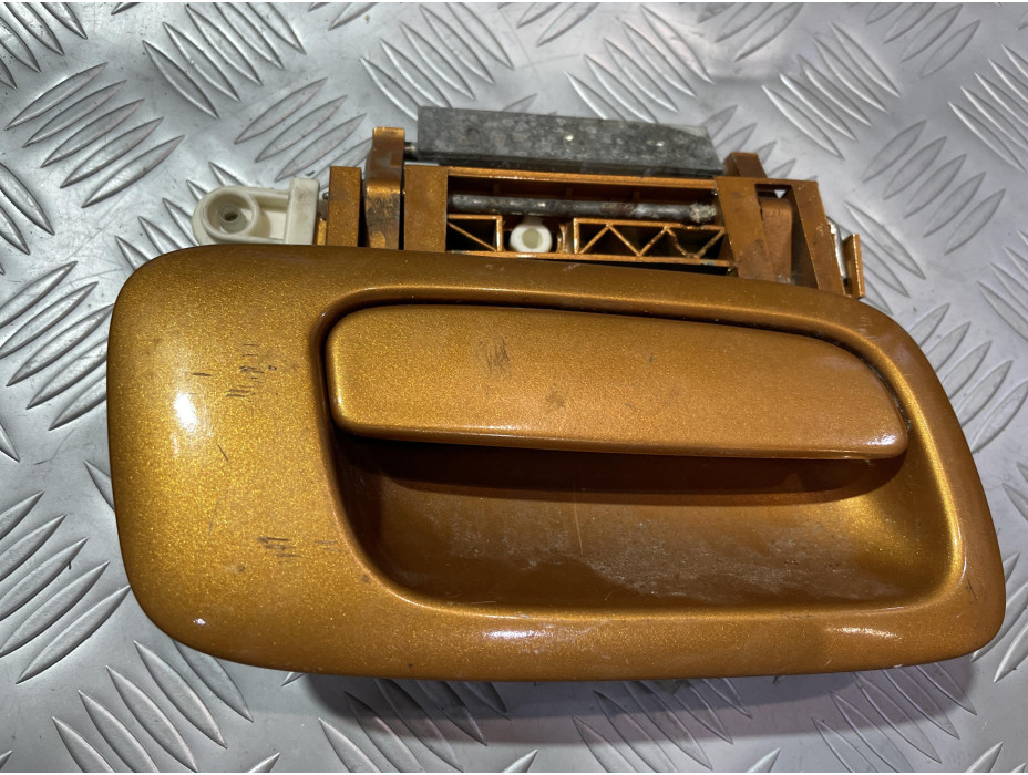 Предна дясна външна дръжка за Opel Astra G Bertone Предна дясна външна дръжка за Opel Astra G Bertone