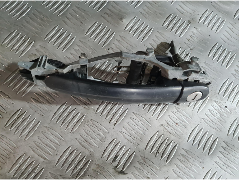 Предна дясна външна дръжка за VW Golf 5 1.6FSI