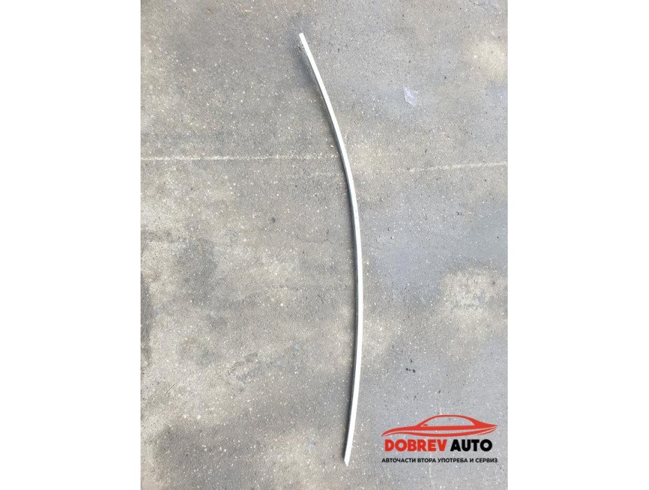 Предна дясна горна лайсна за Mercedes S350 CDI W221 Facelift Long