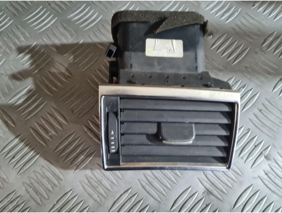 Предна дясна духалка за Audi A8 D3