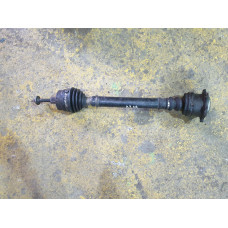 Предна дясна полуоска за Ауди А4 Б5 2.5тди / Audi A4 B5 2.5TDI