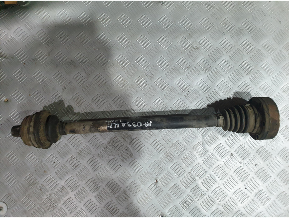 Предна дясна полуоска за Ауди А8 Д3 3.0тди / Audi A8 D3 3.0TDI
