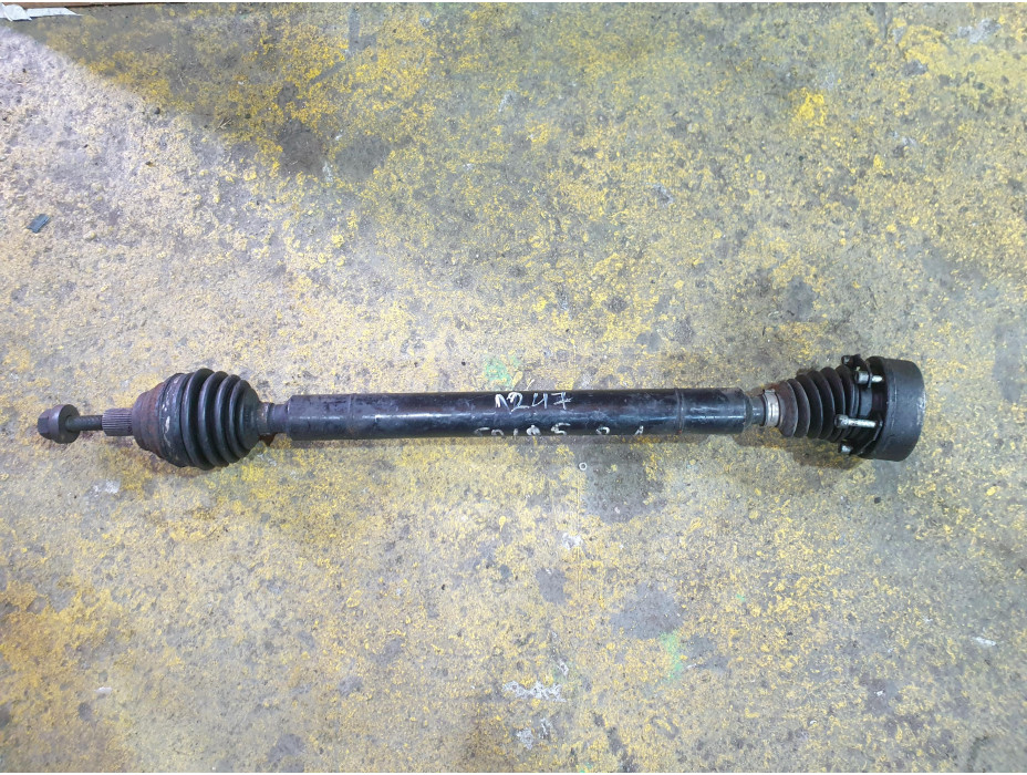 Предна дясна полуоска за Фолксваген Голф 5 1.6фси / Volkswagen Golf 5 1.6FSI