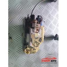 Предна лява брава (Keyless + Soft close) за Audi A8 D3 4.2 FSI Long